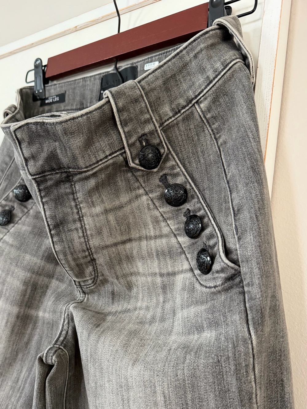 White House Black Market Gray Mariner Coin Jeans Trousers Wide Leg Soft Size 6 - Picture 7 of 15